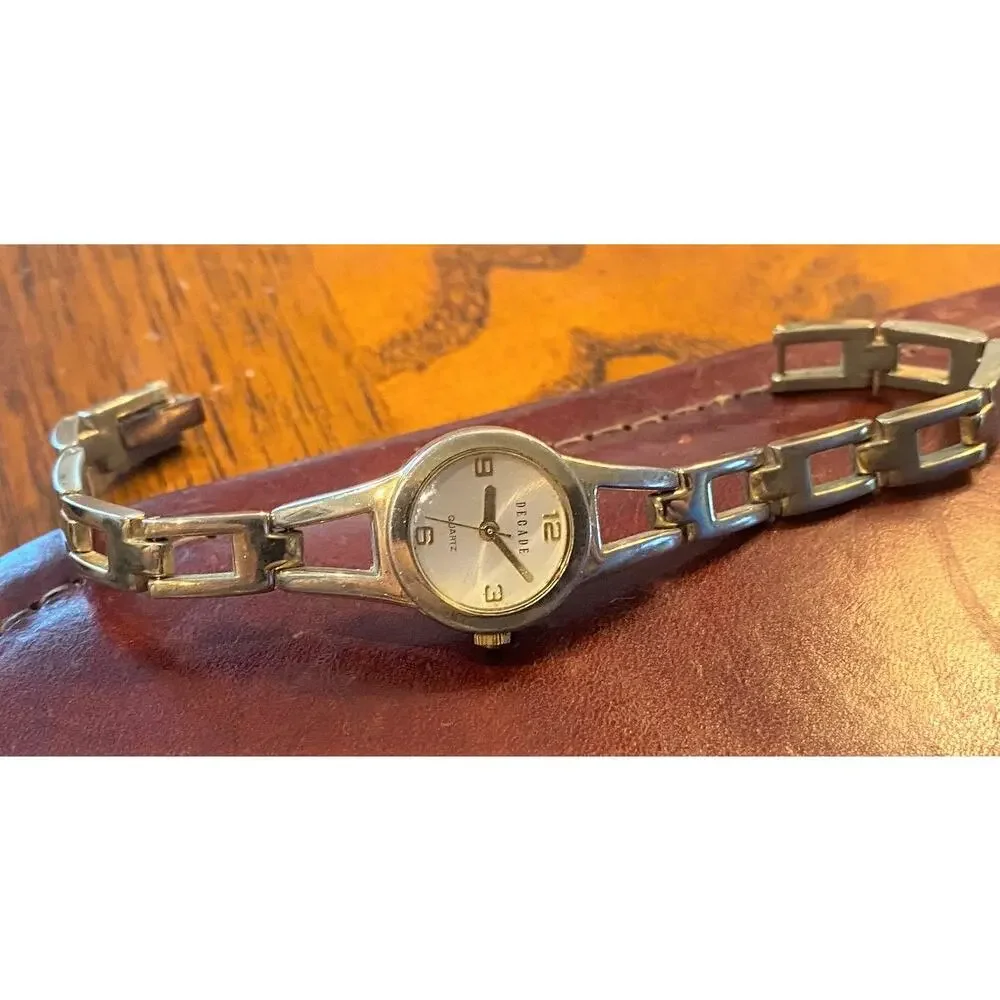Women's 20mm ilver Tone Decade Watch, Bracelet Band